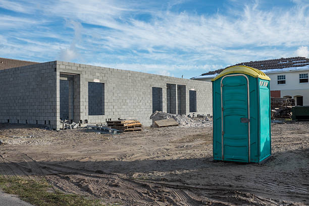 Best Portable restroom trailer rental  in Rogersville, TN